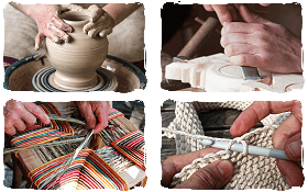 Immagine di artigiani intenti nella lavorazione della ceramica legno impagliatore maglieria
